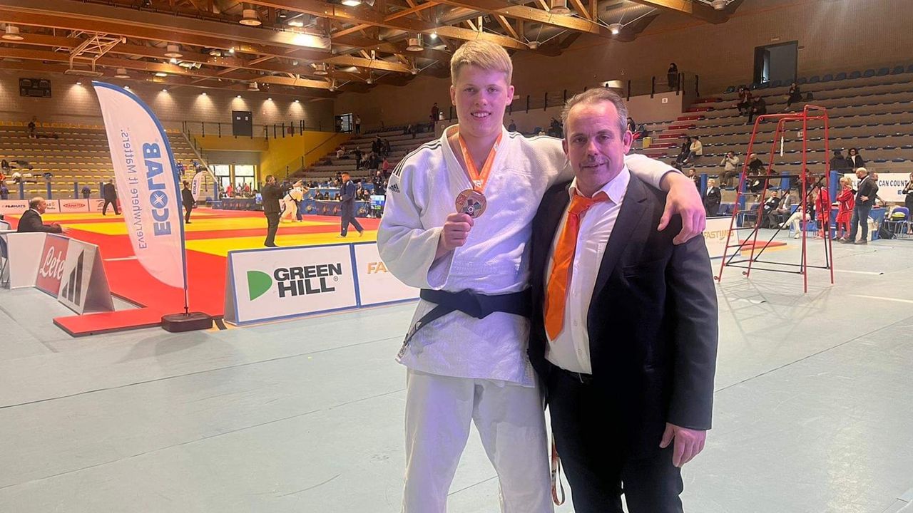 Judoka Joës Schell pakt zilver bij Europacup Parijs