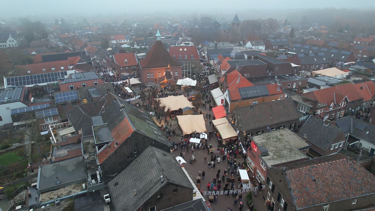 Tienduizend bezoekers bij terugkeer Scrooge in Arcen
