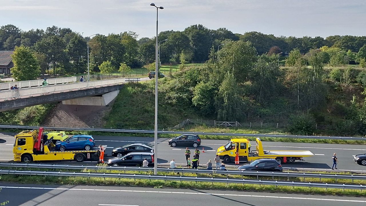 Omroep Venlo - Ongeval Met Meerdere Voertuigen Op A73