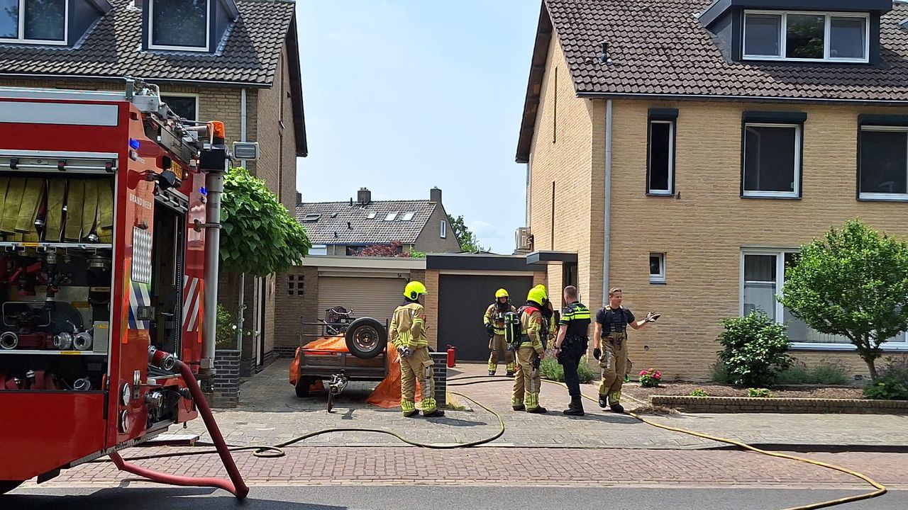 Brandweer Rukt Uit Voor Brand In Meterkast - Oozo.nl