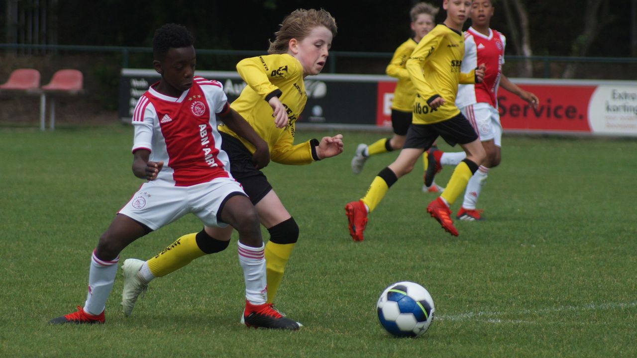 Talenten PSV, Feyenoord en Mönchengladbach in actie op toptoernooien in Venlo