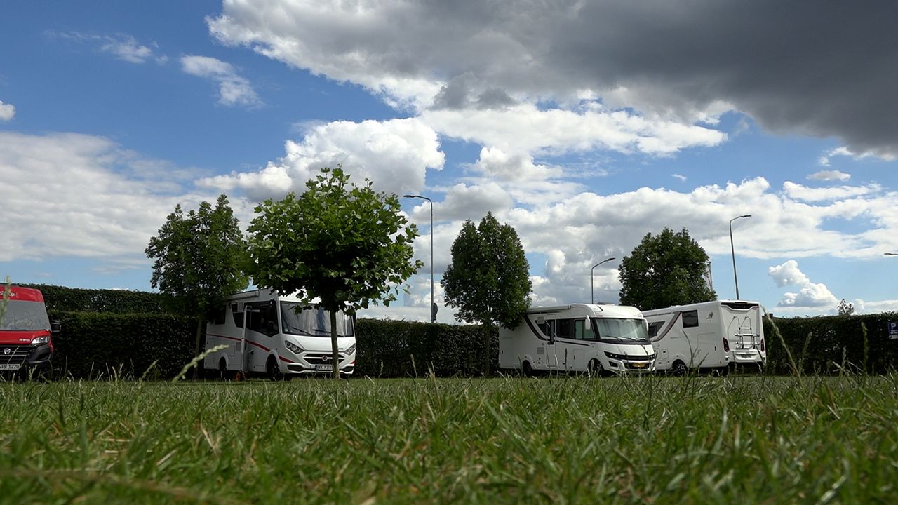 Op Vakantie: 'op de camperparkeerplaats lijkt het of je in Zuid-Frankrijk zit'