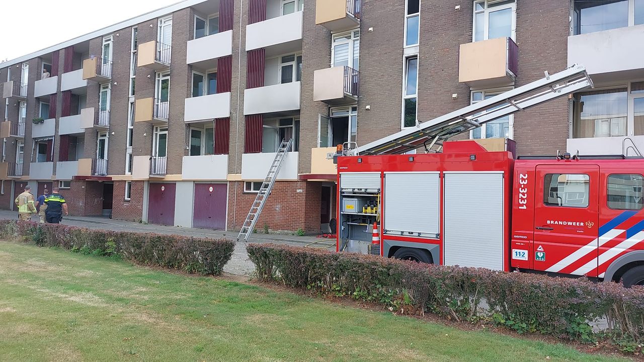Bewoners Blerickse flat geëvacueerd na brand